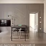 Brera In Porta Volta Mediolan